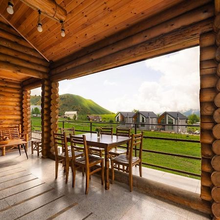 Snow Time Eco Chalet Gudauri Exterior photo