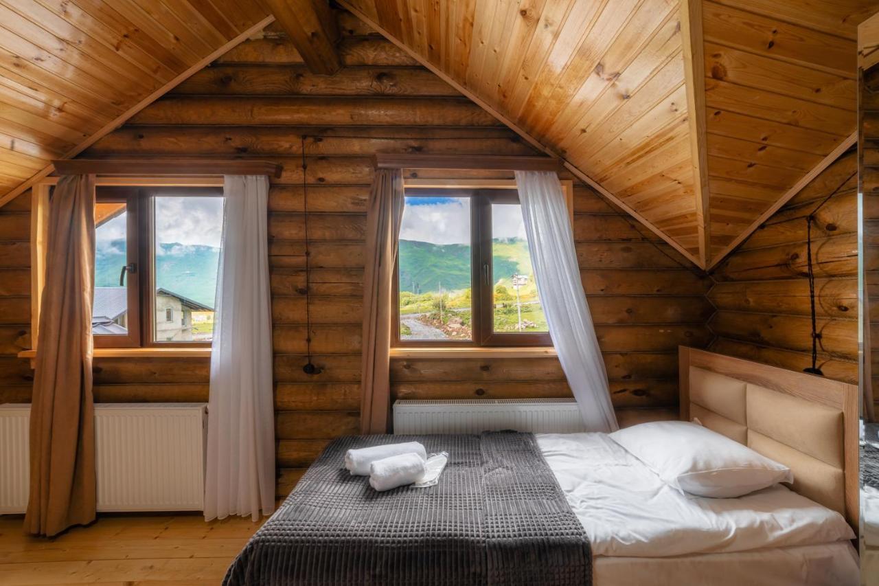 Snow Time Eco Chalet Gudauri Exterior photo